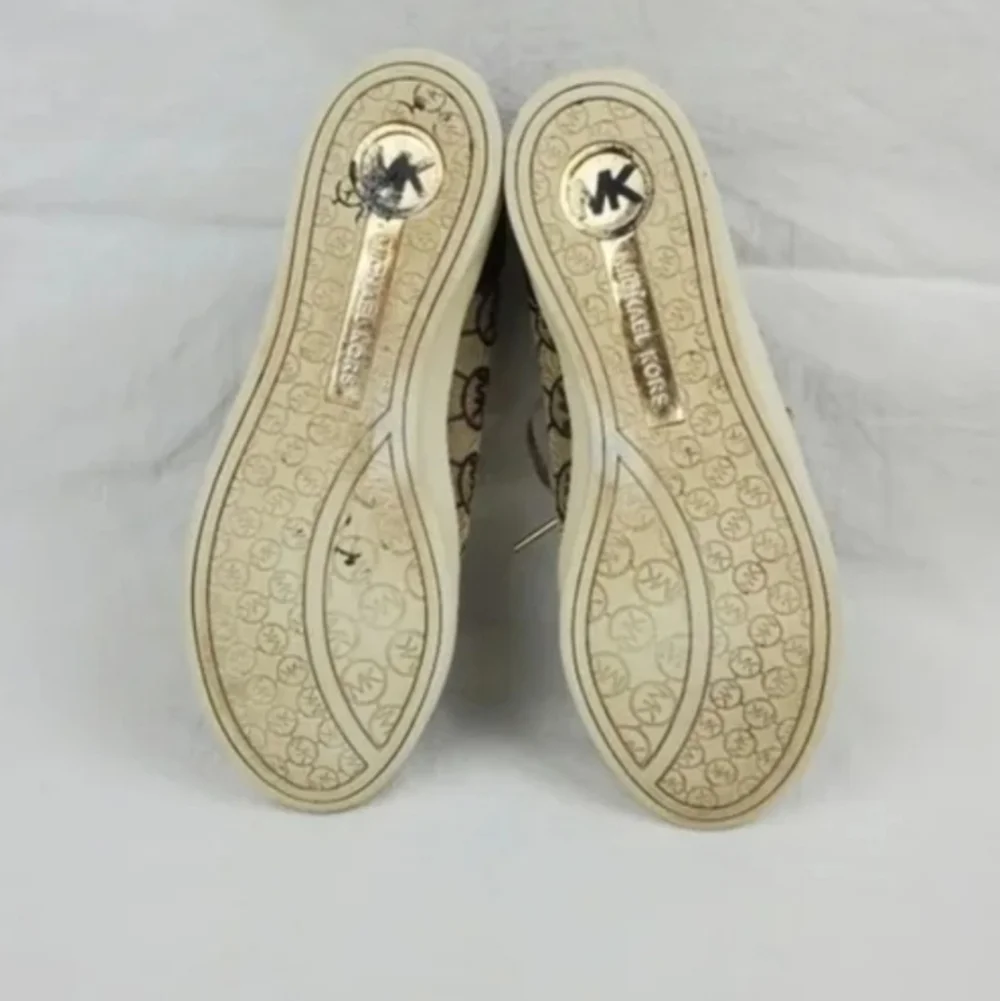Michael kors leather logo lace up sneakers
